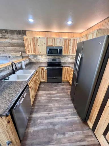 Main picture of 1288 SW 12th St