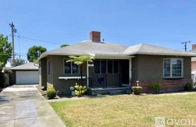 Main picture of 15220 Cullen St