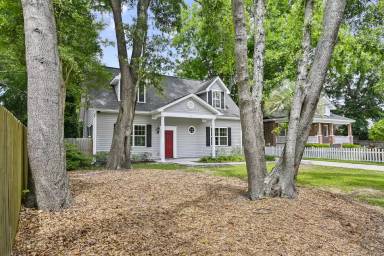 Main picture of 173 Plymouth Ave