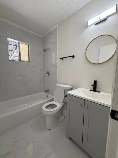Main picture of 1556 Gibson St