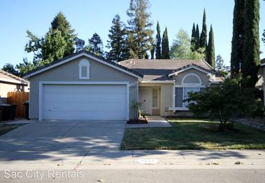 Main picture of 6824 Romanzo Way