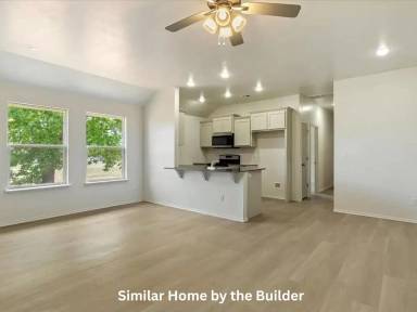 Main picture of 1416 SW Wisconsin Ave