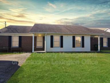 Main picture of 186 Daisy St