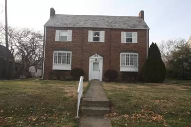 Main picture of 1755 Wyandotte Rd