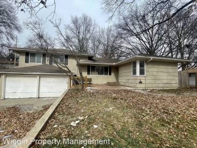 Main picture of 1618 Dakota St