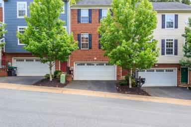 Main picture of 158 Brookwood Dr