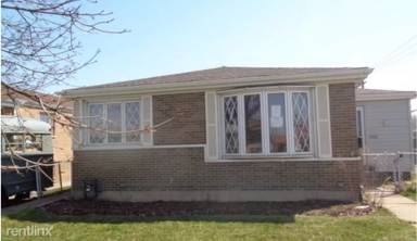 Main picture of 12941 S Saginaw Ave