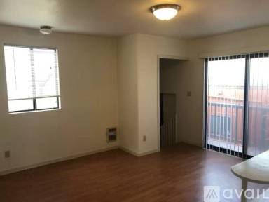 Main picture of 1024 Silver Ave