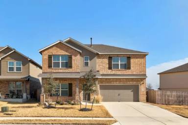 Main picture of 301 Bright Star Ln