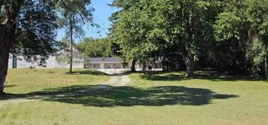 Main picture of 2208 E McPherson Hwy