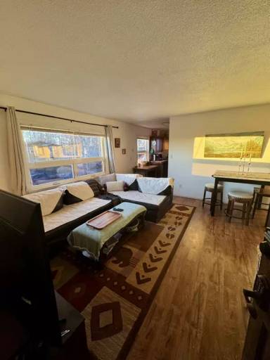 Main picture of 3541 Scarlet Pl
