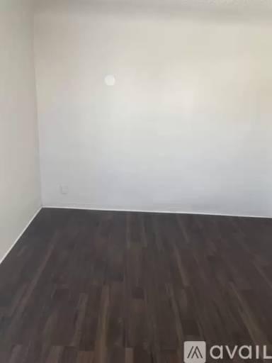 Main picture of 4714 Pickford St