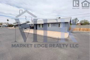 Main picture of 1520 W Sahuaro Dr Apartments