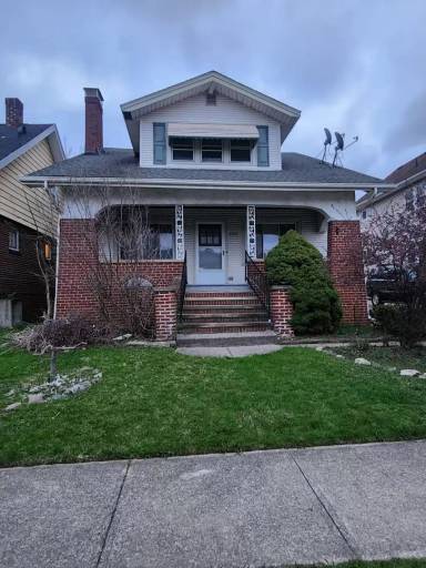 Main picture of 4937 E 111th St