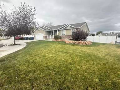 Main picture of 3414 S Hunter Dell Pl