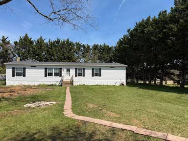 Main picture of 5774 Glatfelters Station Rd