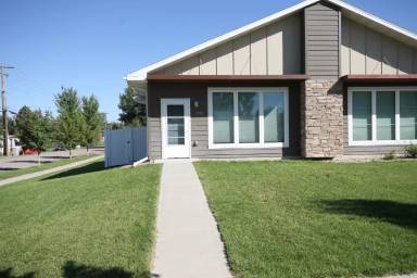 Main picture of 1709 21st Ave S