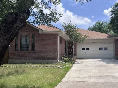 Main picture of 1252 Hilltop Dr