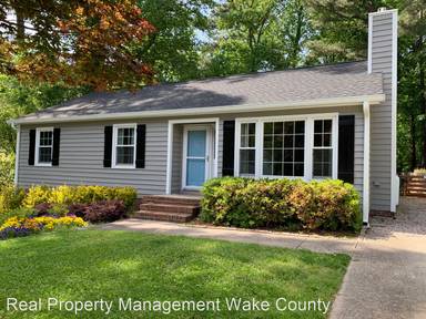 Main picture of 305 Burkwood Ln