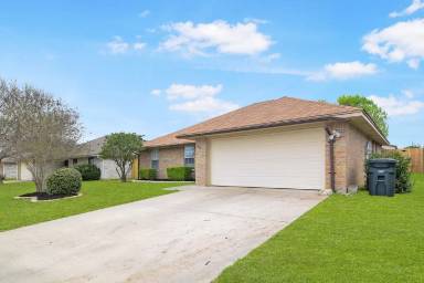Main picture of 4304 Lonesome Dove Dr