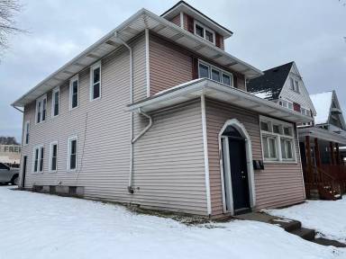 Main picture of 126 Lexington Ave