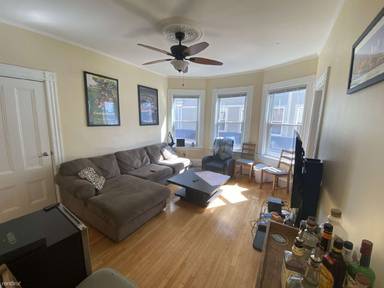 Main picture of 156 Elm St