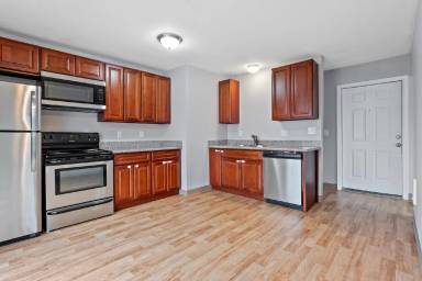 Main picture of 2717-51 SE Chestnut St