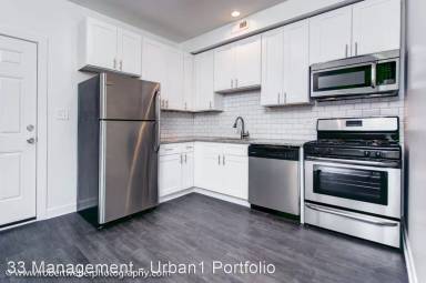 Main picture of 5724 N Ridge Ave