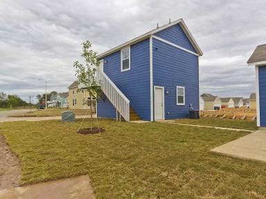 Main picture of 315 Rachel St