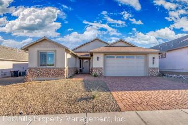 Main picture of 1534 Chateau Dr