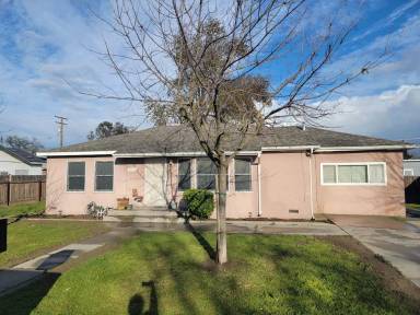 Main picture of 9897 Sierra Dr