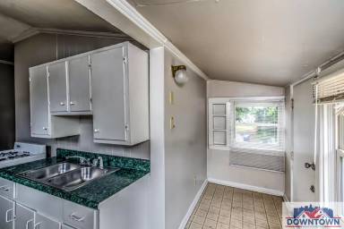 Main picture of 2251 Central Ave