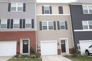 Main picture of 18 Vespucci Ln