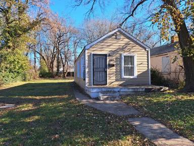 Main picture of 1333 S 22nd St