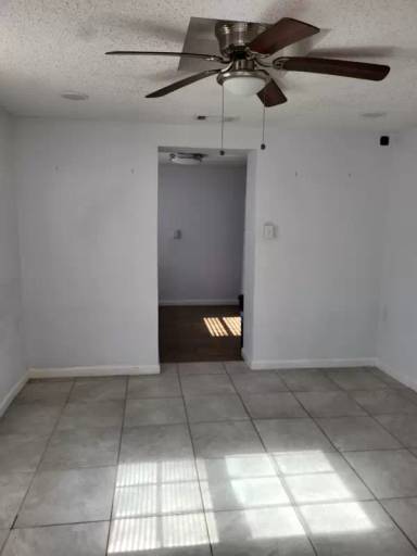 Main picture of 3401 Belfort Ave