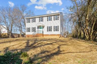 Main picture of 2502 Bromby St