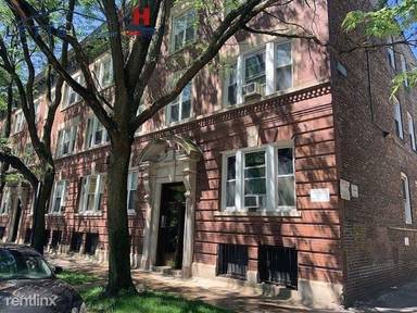 Main picture of 5046 S Blackstone Ave