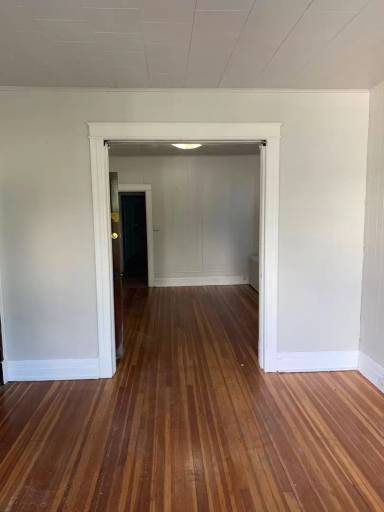 Main picture of 448 Yates St