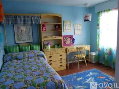 Main picture of 44 Oak Forest Dr