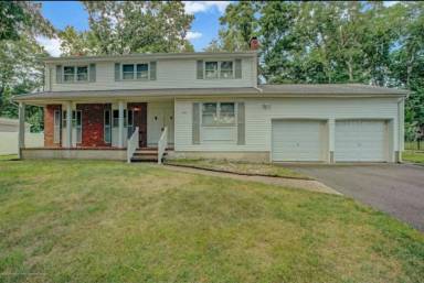 Main picture of 8 Liverpool Ct