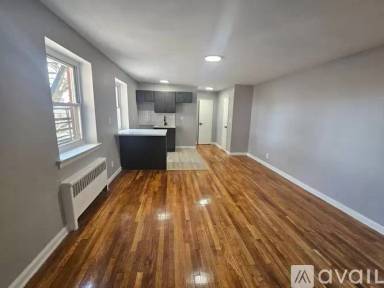 Main picture of 1280 Clinton Ave