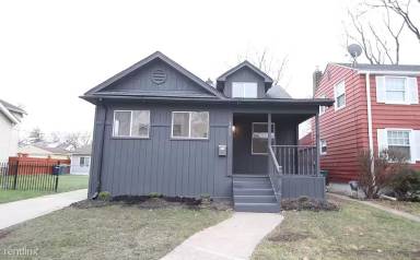 Main picture of 1405 University Ave