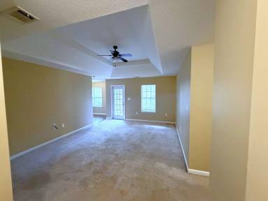 Main picture of 305 Baskins Rd
