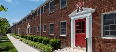Main picture of Clarendon Court