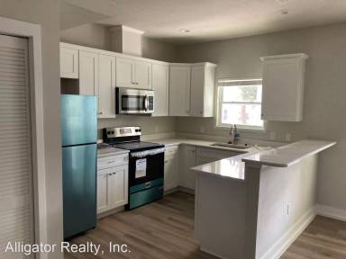 Main picture of 1406 NW 5th Ave