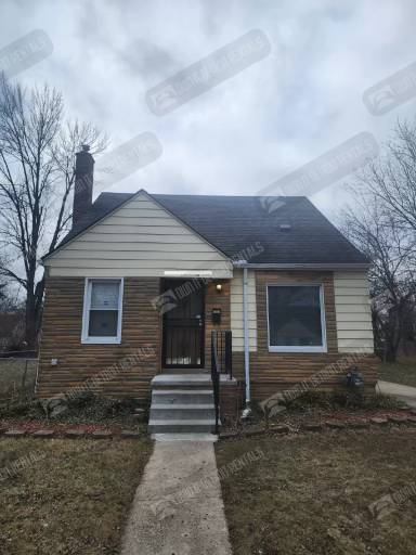 Main picture of 12135 Patton St