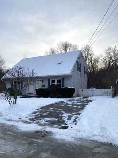 Main picture of 88 Everton Ave