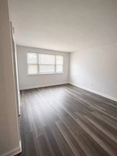 Main picture of 106 Chester Pike