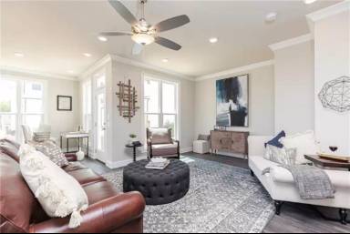 Main picture of 3711 Ample Ave