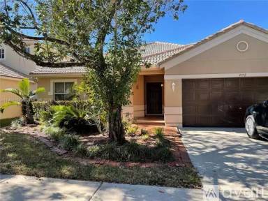 Main picture of 4192 Laurel Ridge Cir